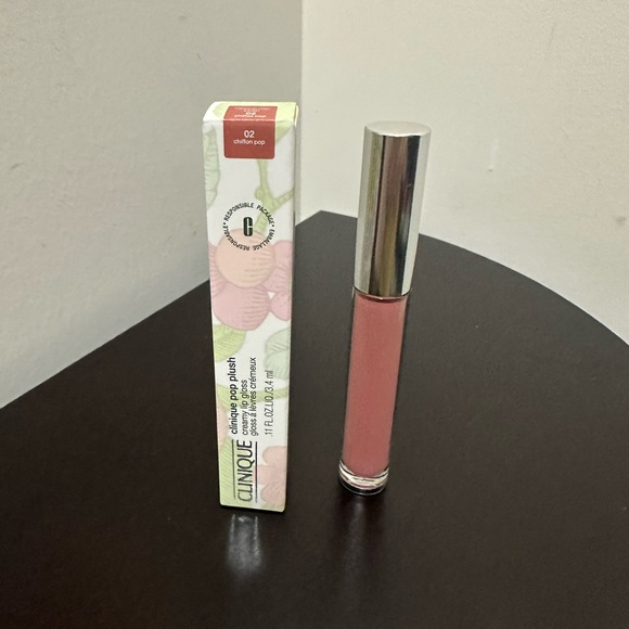 NEW FULL SIZE CLINIQUE POP PLUSH LIP GLOSS IN SHADE CHIFFON POP - Picture 9 of 9
